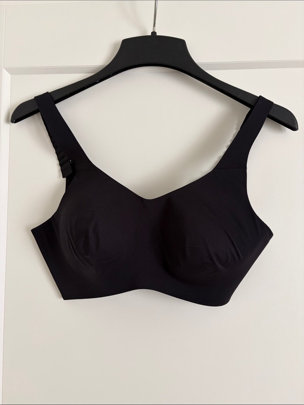 Knix Sports Bra Size 4